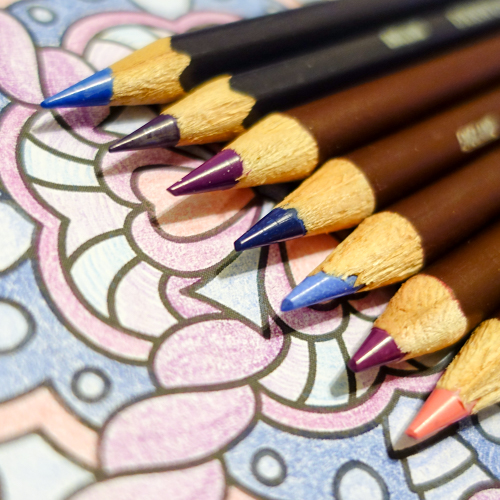 Derwent Coloursoft and Studio pencils